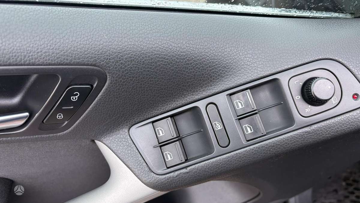 Volkswagen Tiguan 2009 — photo 25