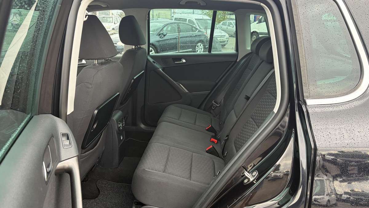 Volkswagen Tiguan 2009 — photo 29