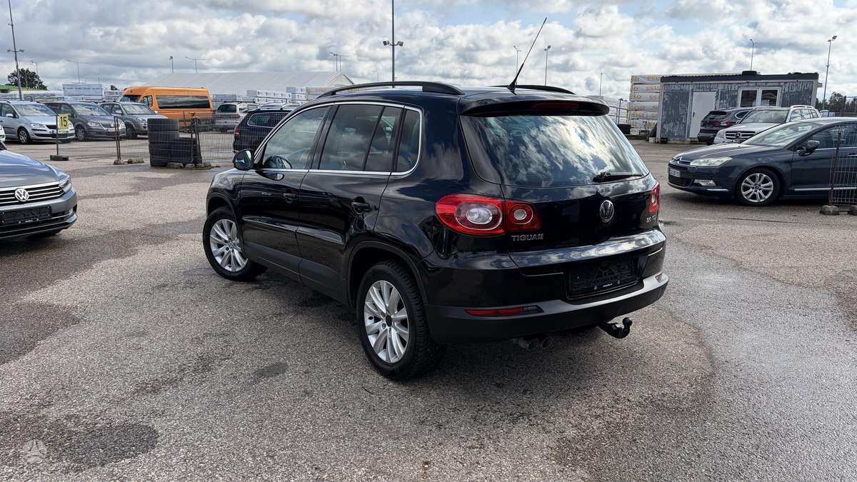 Volkswagen Tiguan 2009 — photo 5