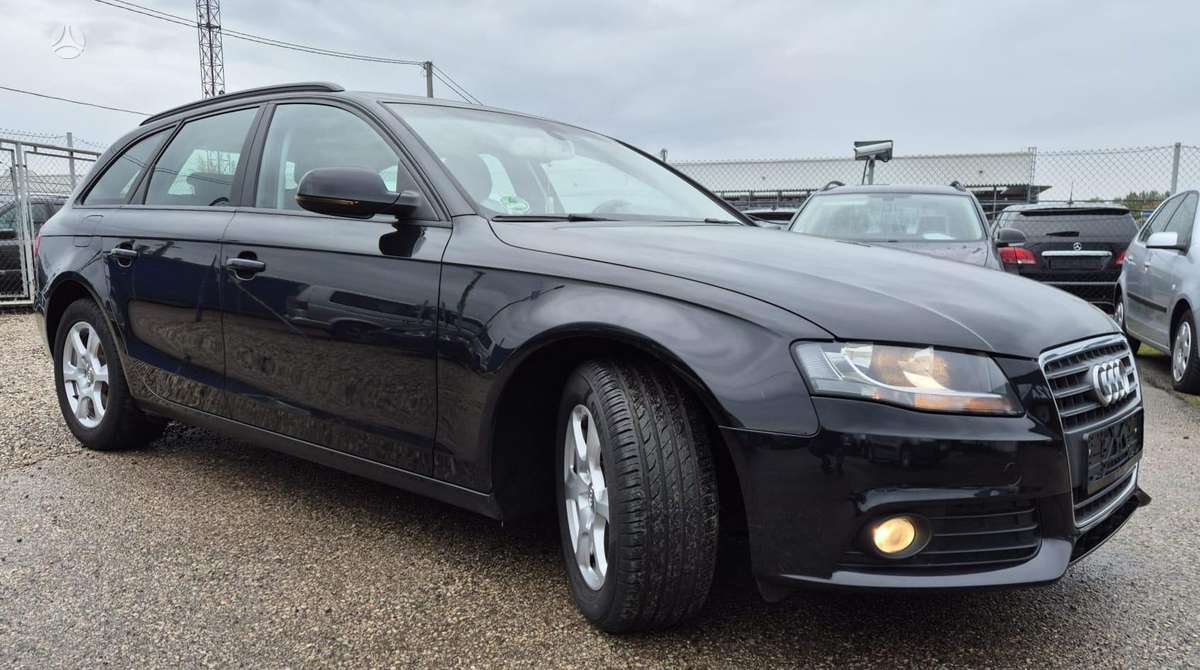 Audi A4 2011 — двигун 1968 cm³, 120 HP (88kW)