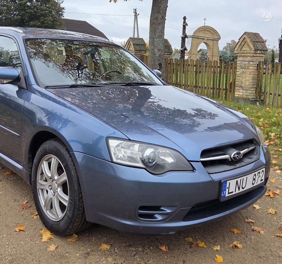 Subaru Legacy 2004 — photo 6