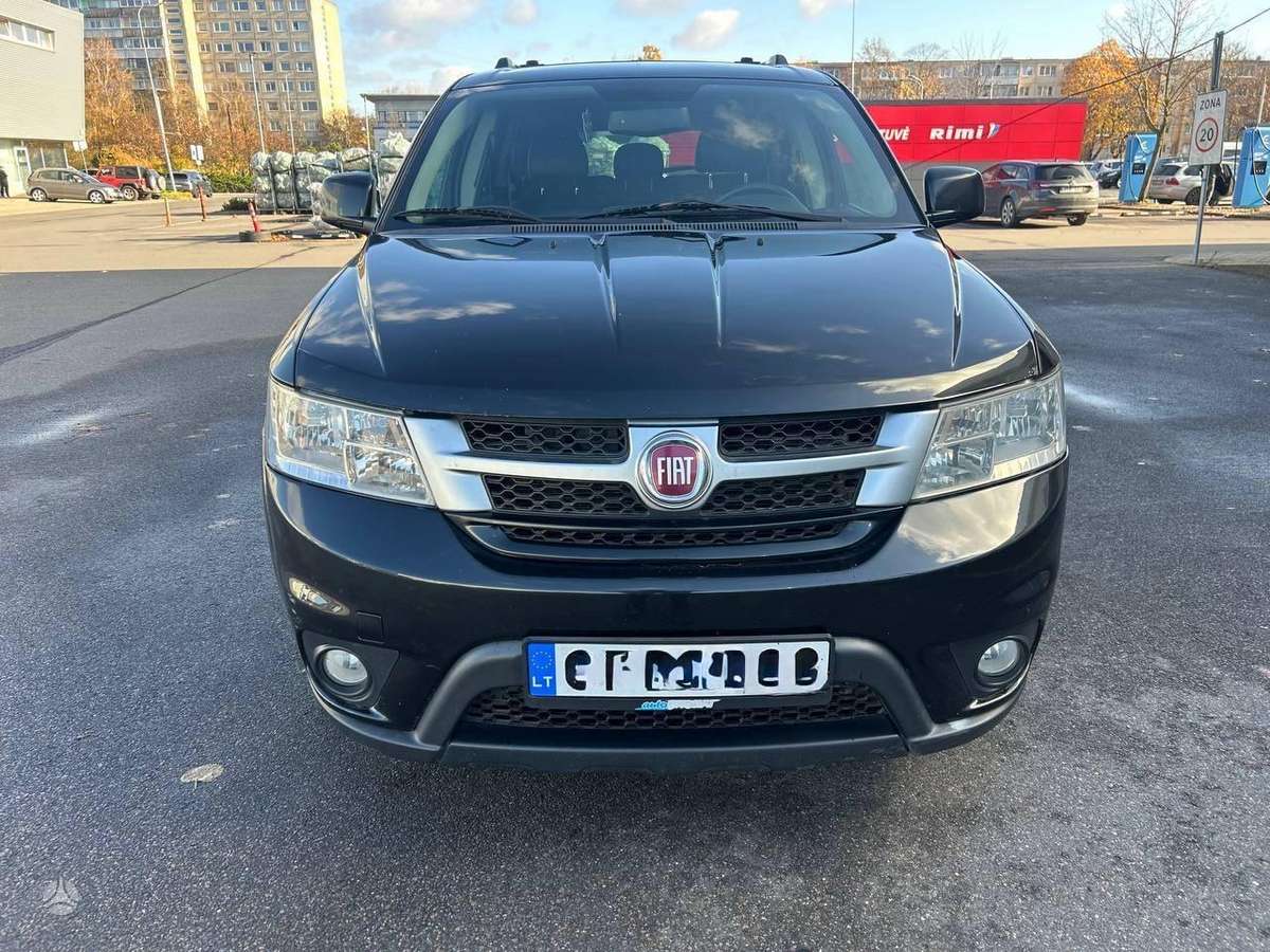 Fiat Freemont 2012 — photo 8