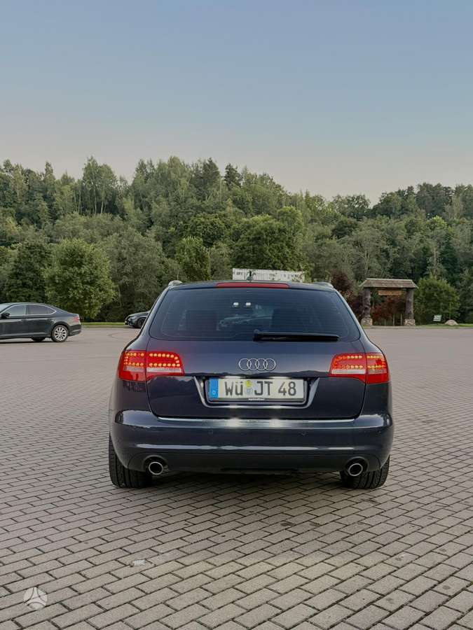 Audi A6 2011 — photo 23