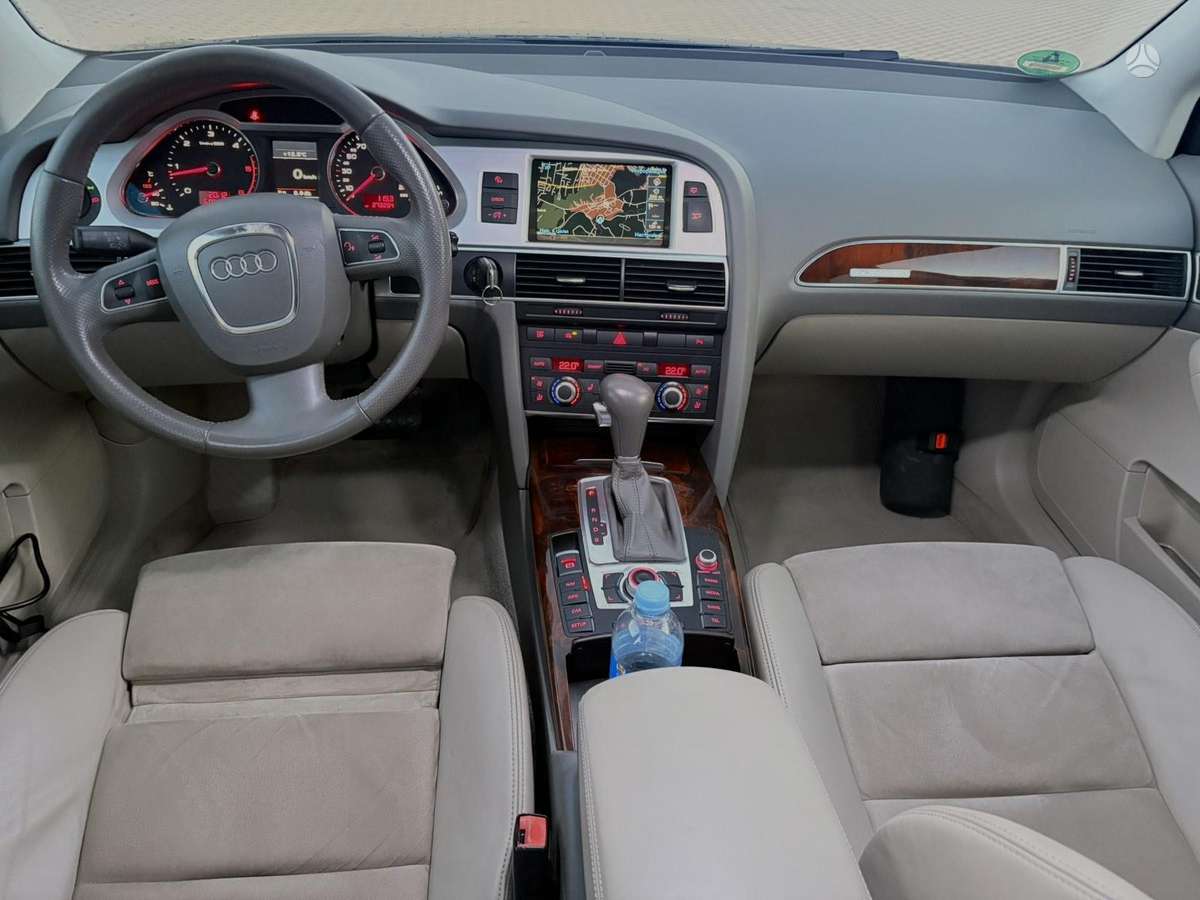 Audi A6 2011 — photo 7