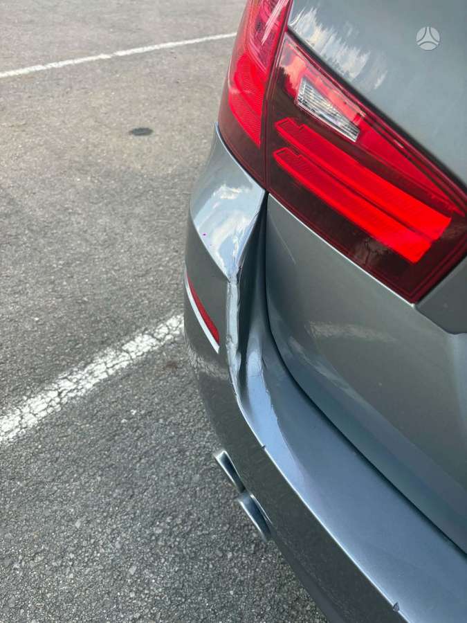 BMW 520 2012 — photo 14