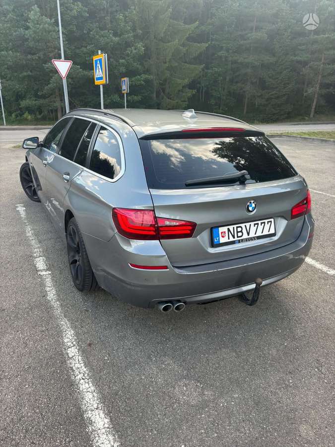 BMW 520 2012 — photo 8