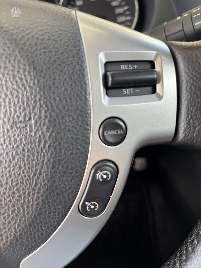 Nissan Qashqai+2 2012 — photo 17