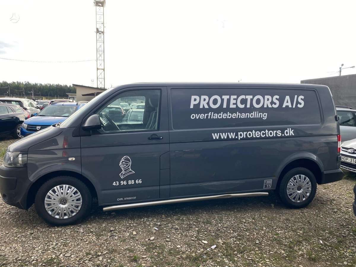 Volkswagen Transporter 2013 — двигун 1968 cm³, 140 HP (103kW)