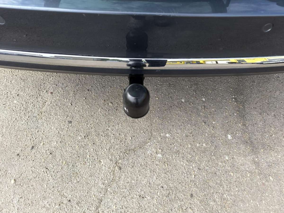 Volkswagen Passat 2012 — photo 22