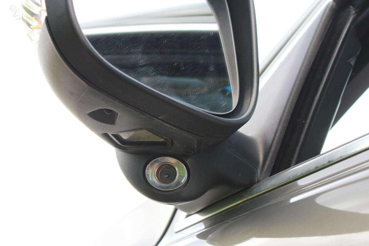 Volvo XC90 2011 — photo 5