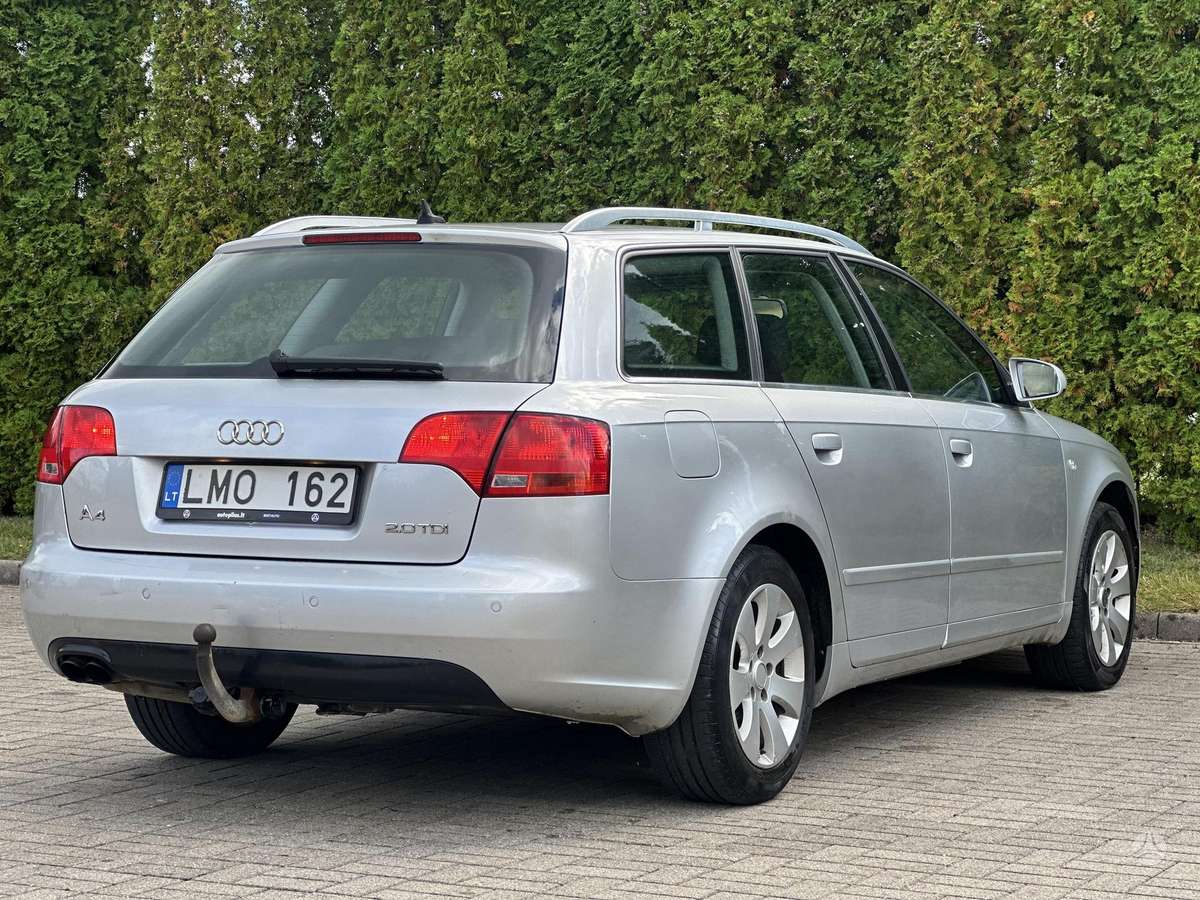 Audi A4 2006 — photo 7