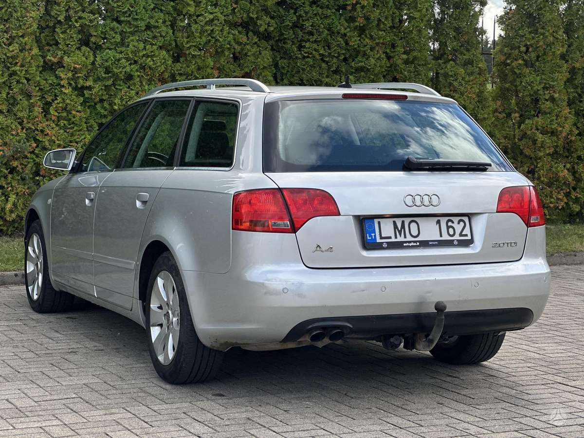 Audi A4 2006 — photo 9