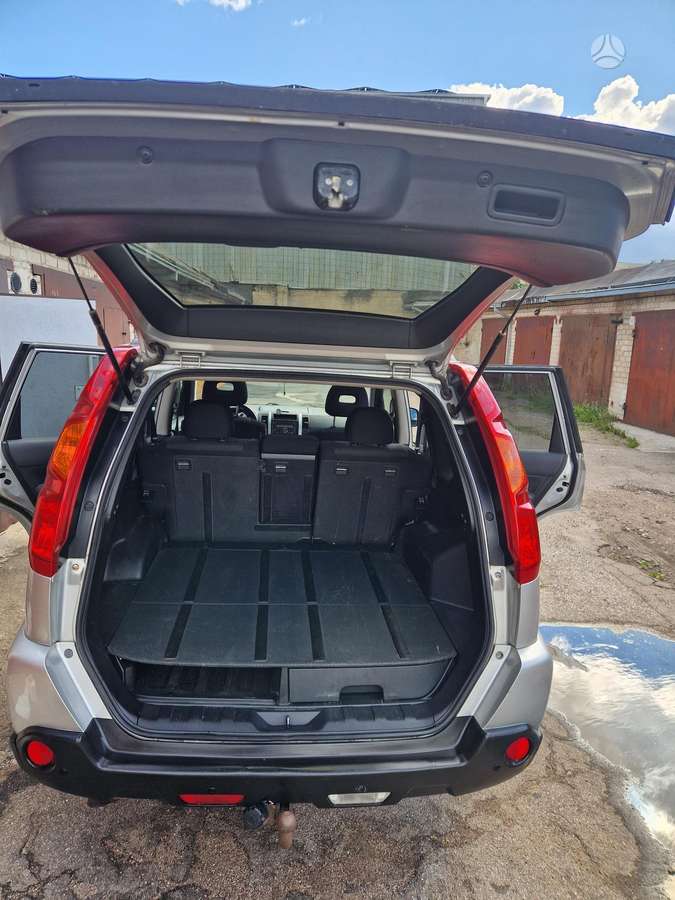 Nissan X-Trail 2010 — photo 12