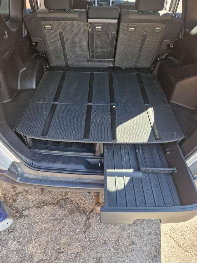 Nissan X-Trail 2010 — photo 13