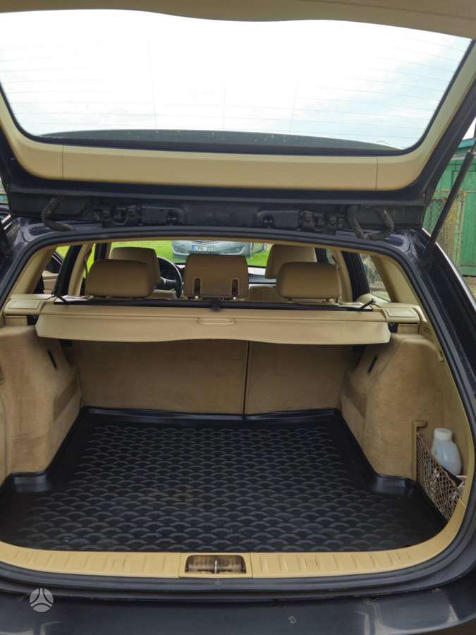 BMW 320 2008 — photo 10