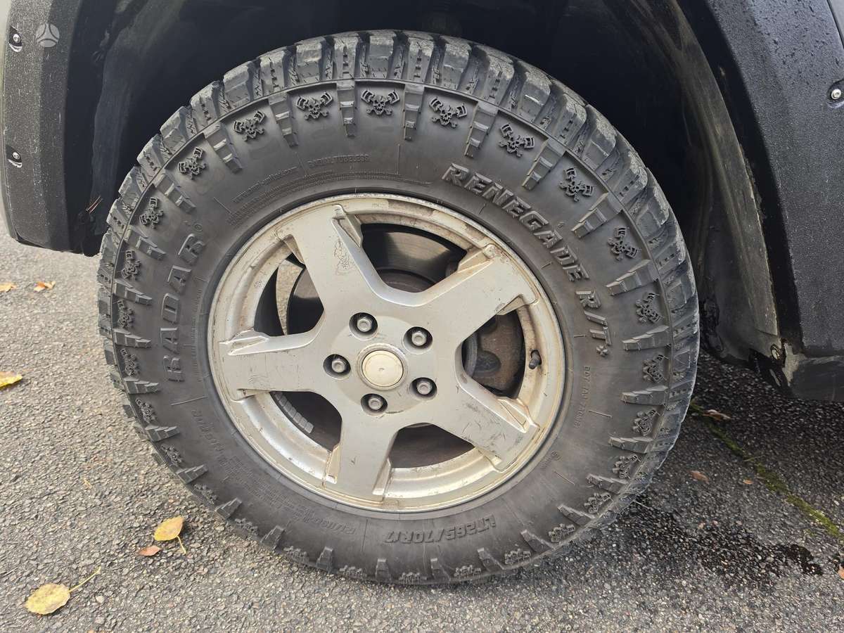 Jeep Grand 2006 — photo 13
