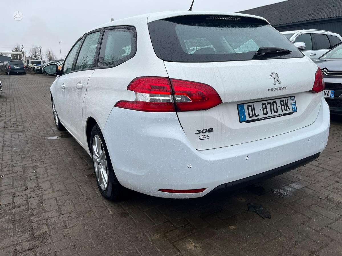 Peugeot 308 2014 — photo 6