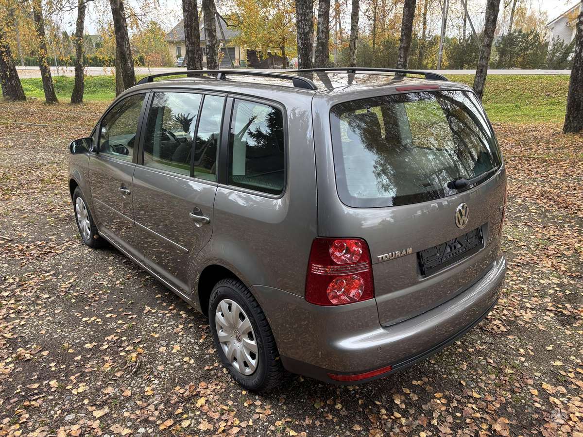 Volkswagen Touran 2007 — photo 9