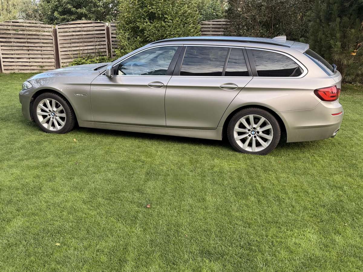 BMW 520 2011 — photo 5