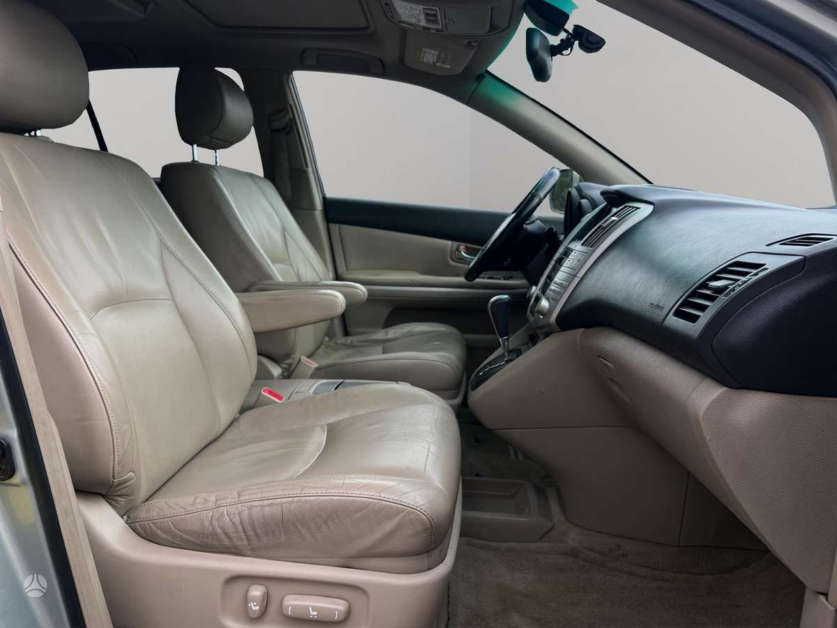 Lexus RX 2006 — photo 8