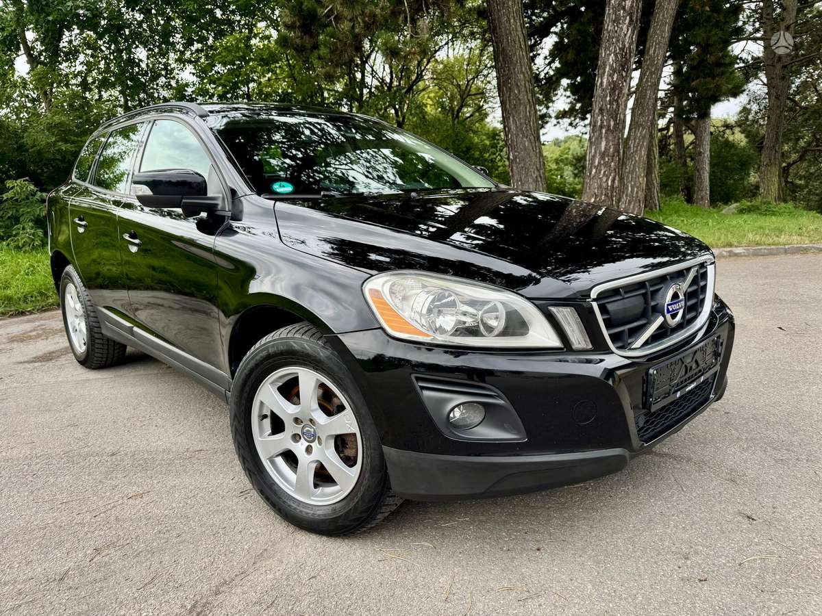 Volvo XC60, 2010 — vehicle for AFU from Europe