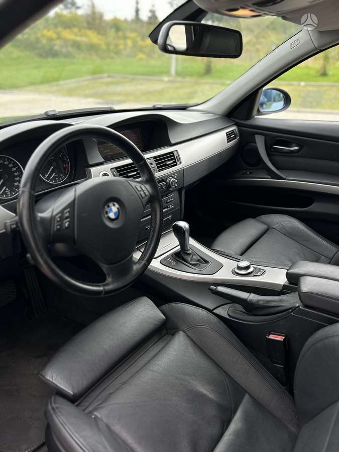 BMW 320 2007 — photo 7