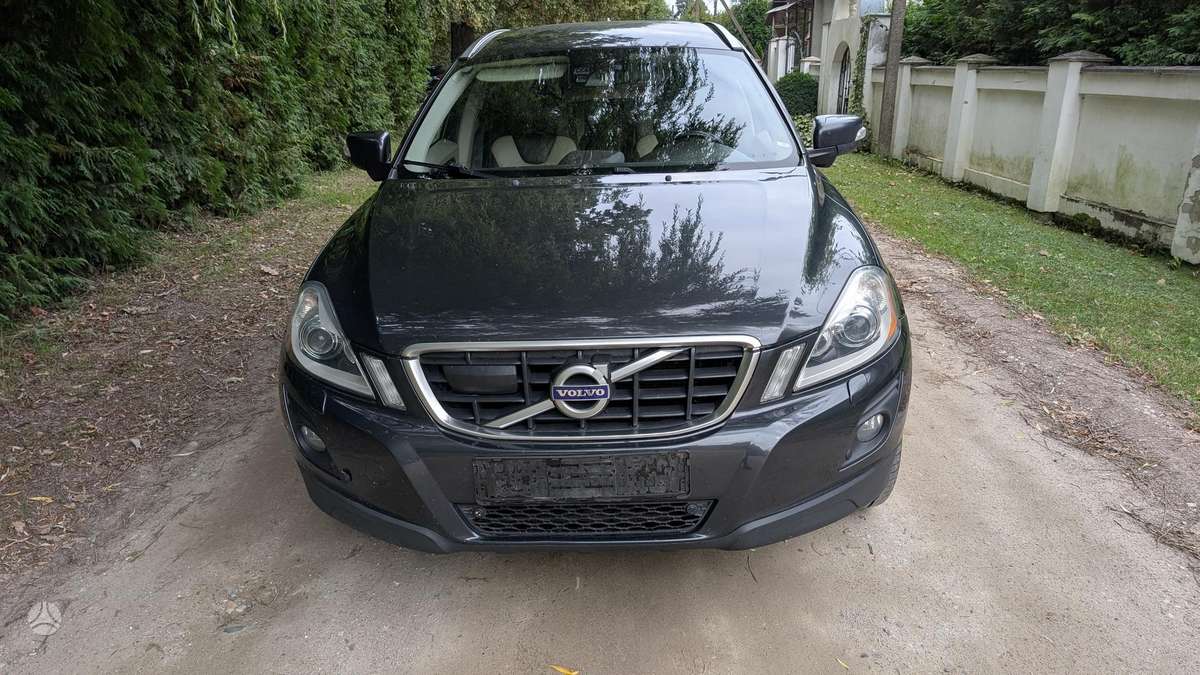 Volvo XC60 2010 — photo 5