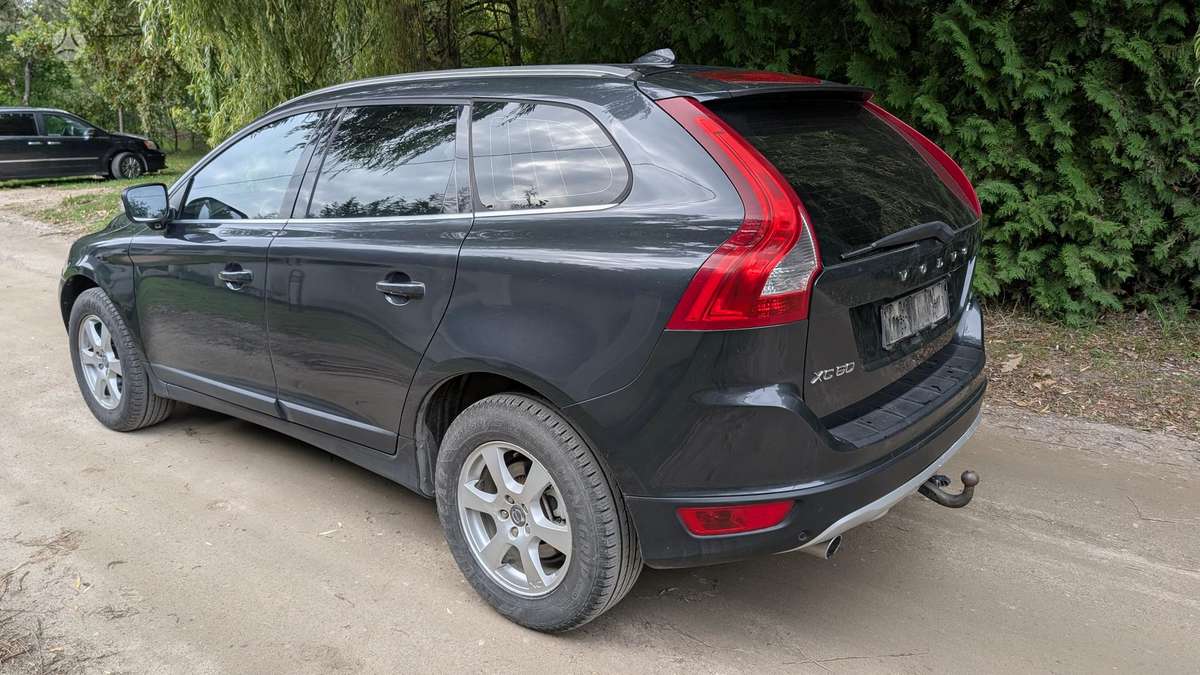 Volvo XC60 2010 — photo 6