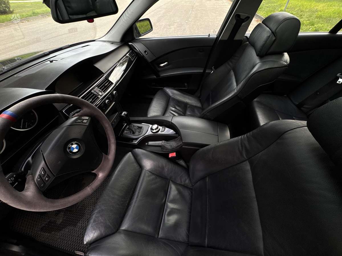 BMW 530 2004 — photo 14