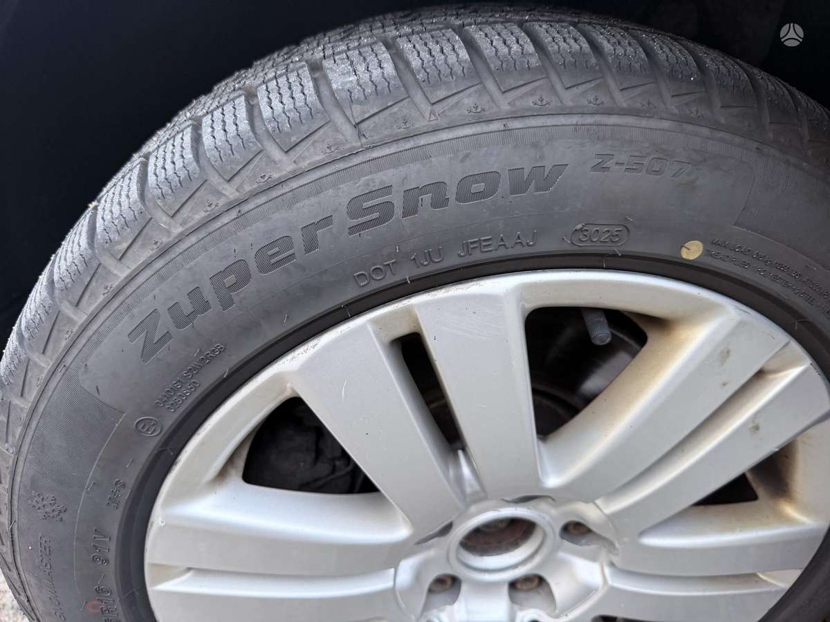 Volkswagen Passat 2006 — photo 12