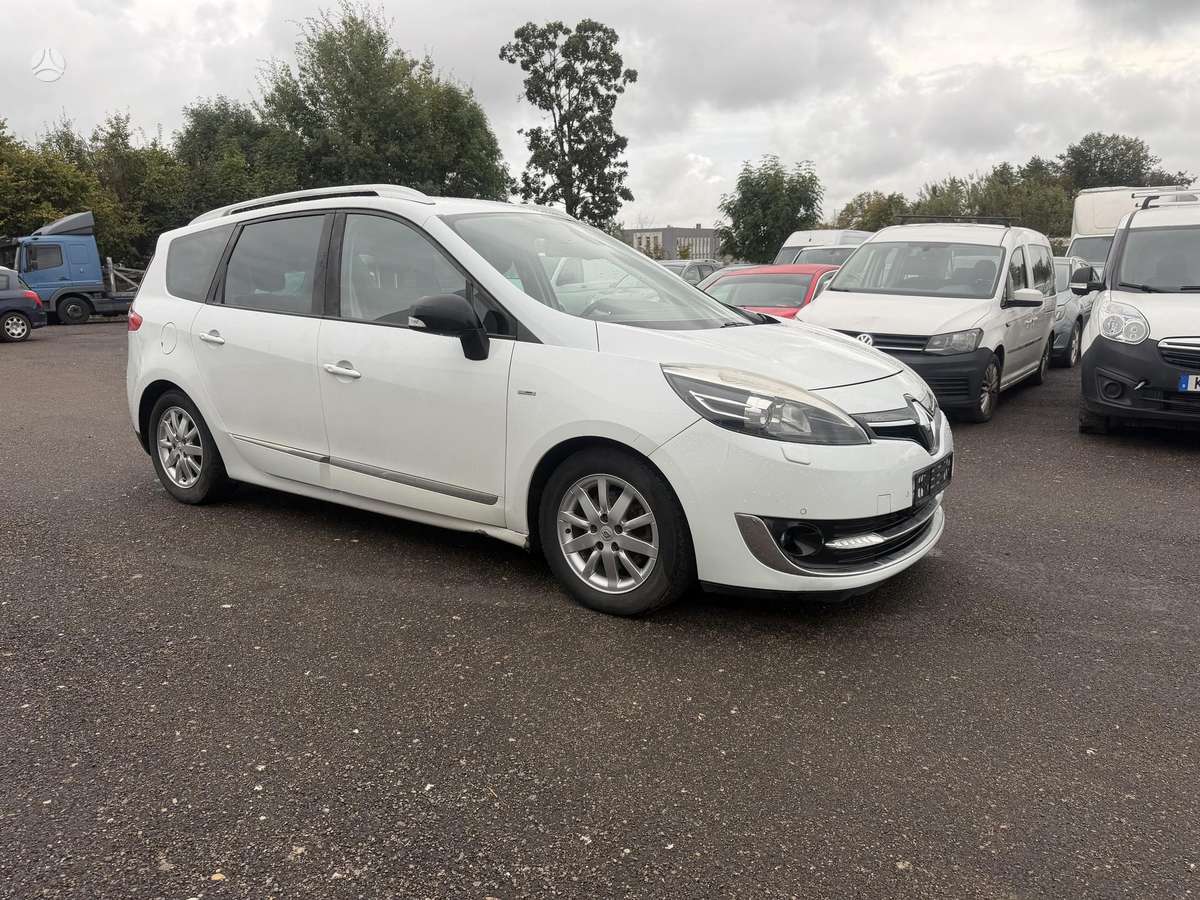 Renault Grand 2013 — салон