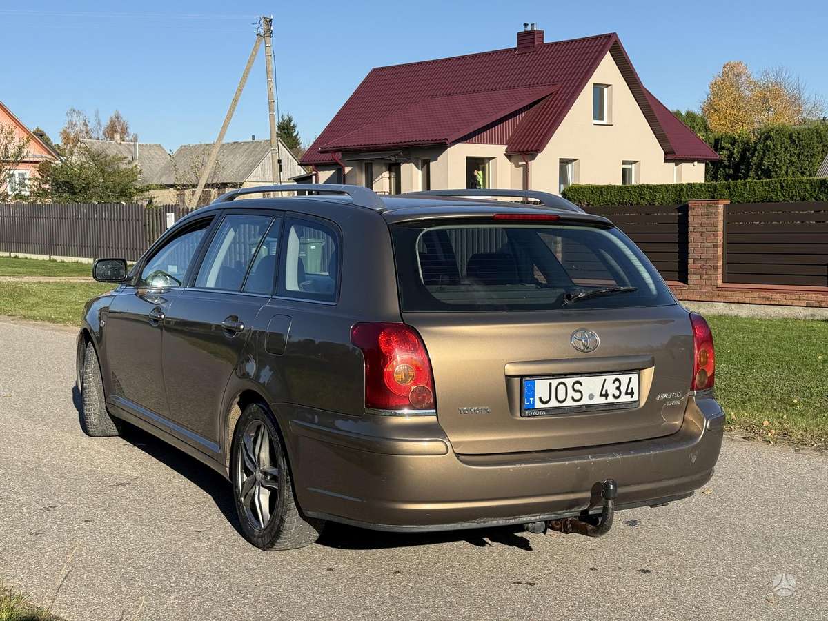 Toyota Avensis 2005 — photo 7