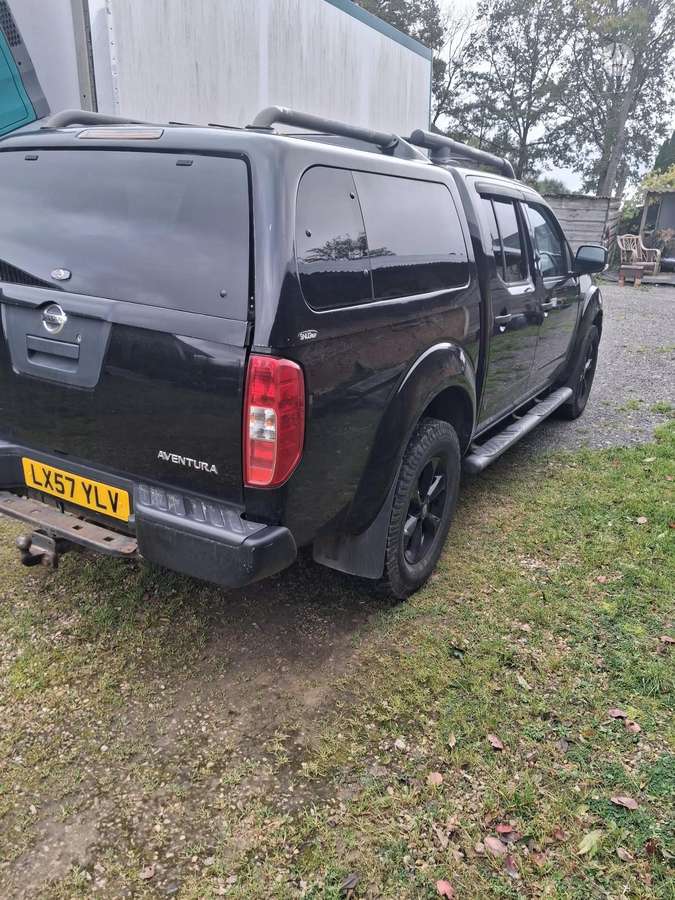 Nissan Navara 2007 — engine