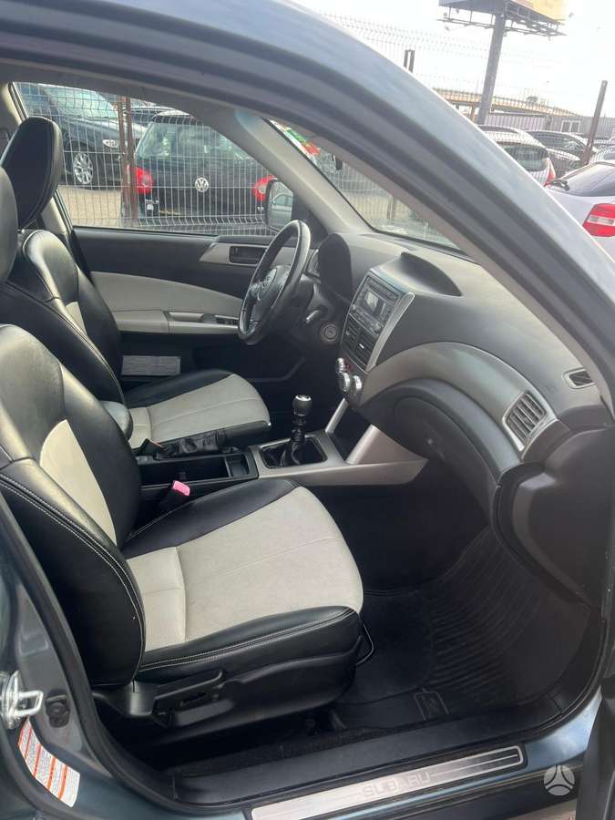 Subaru Forester 2009 — photo 6
