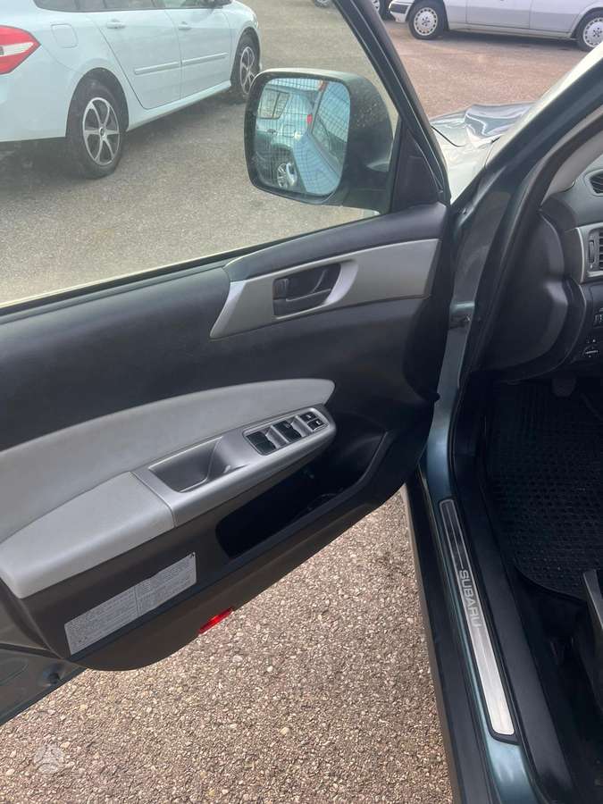 Subaru Forester 2009 — photo 7