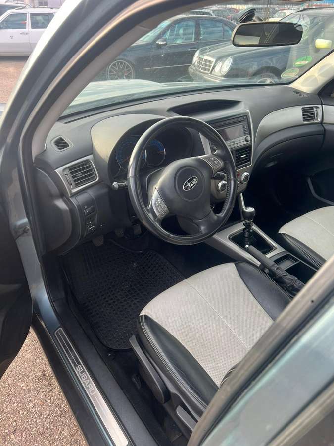 Subaru Forester 2009 — photo 8