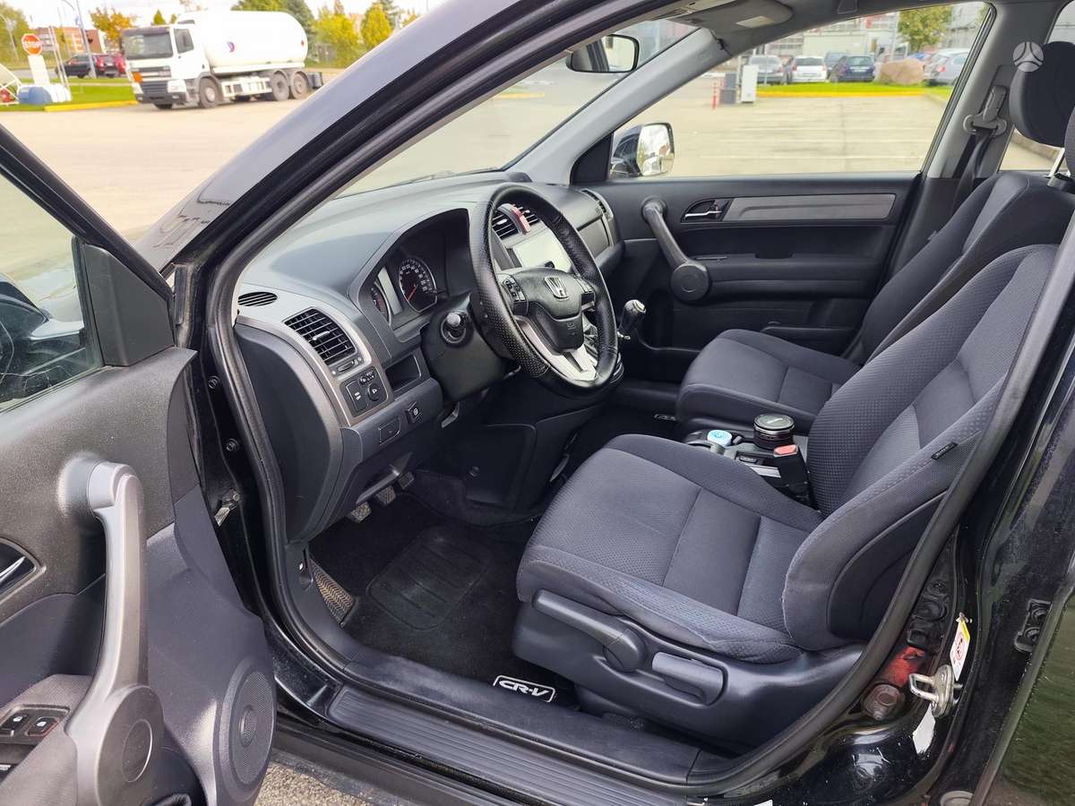 Honda CR-V 2008 — салон
