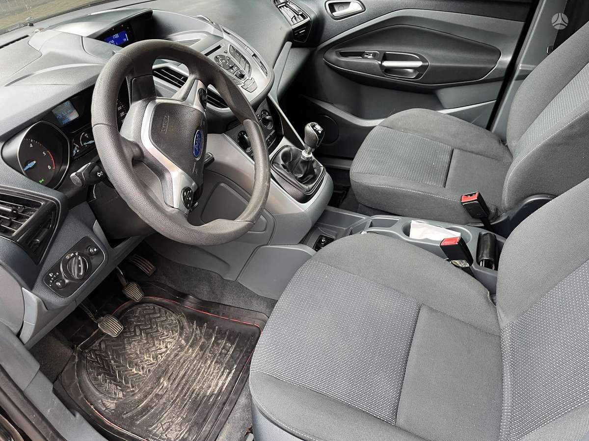 Ford C-MAX 2011 — photo 9
