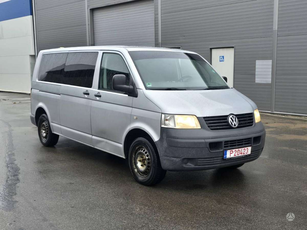 Volkswagen Transporter 2008 — rear view