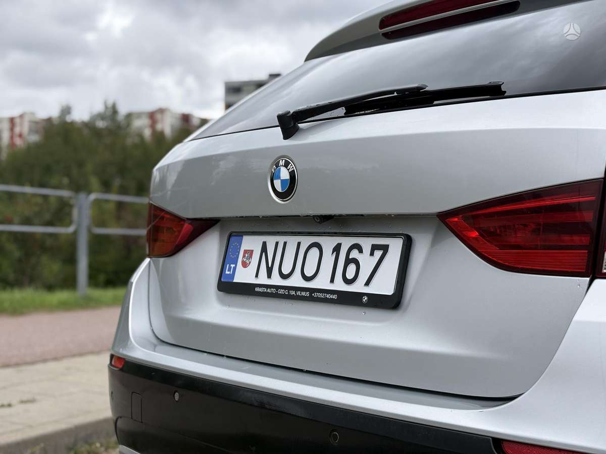 BMW X1 2010 — photo 5
