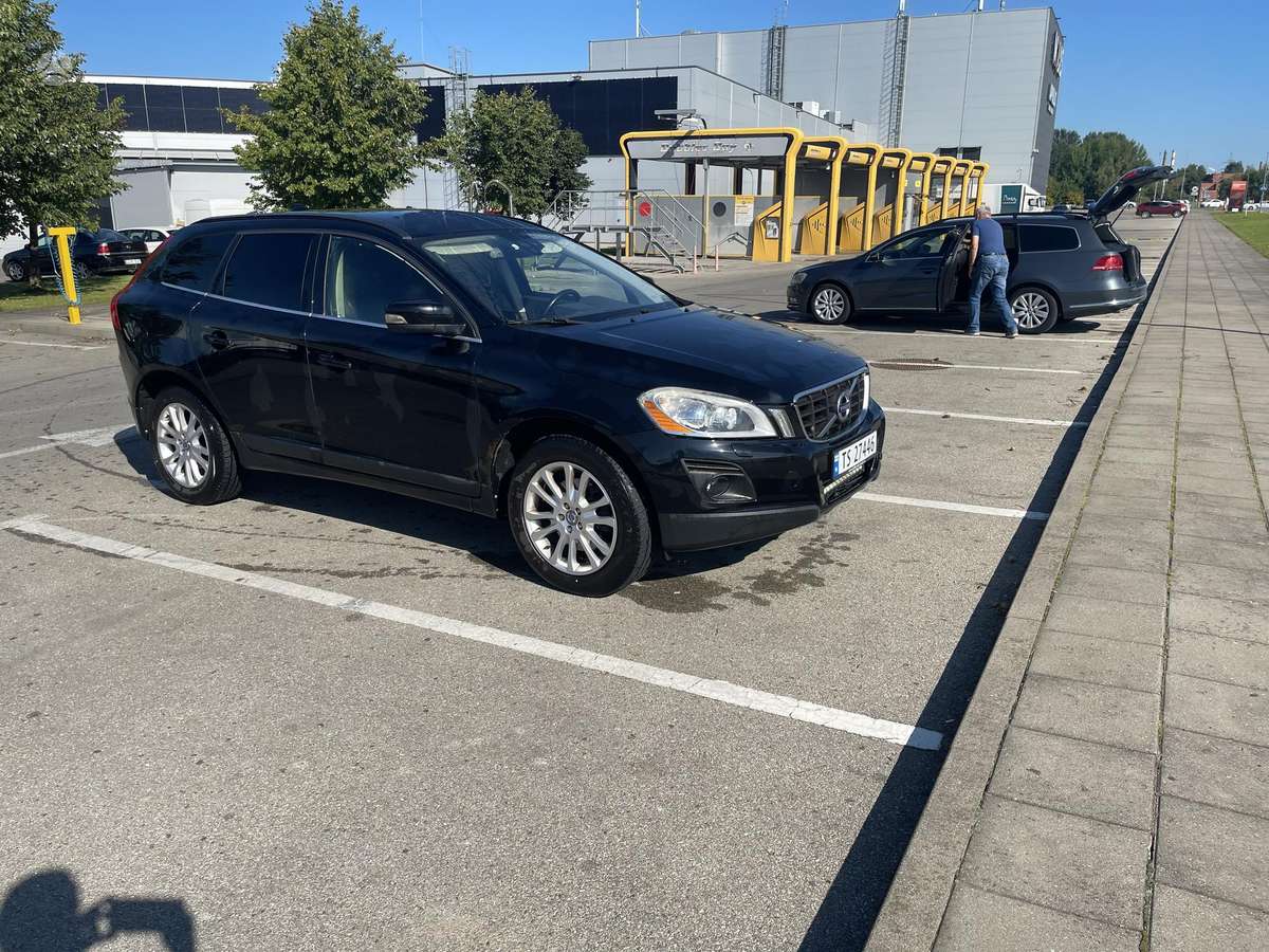 Volvo XC60, 2009