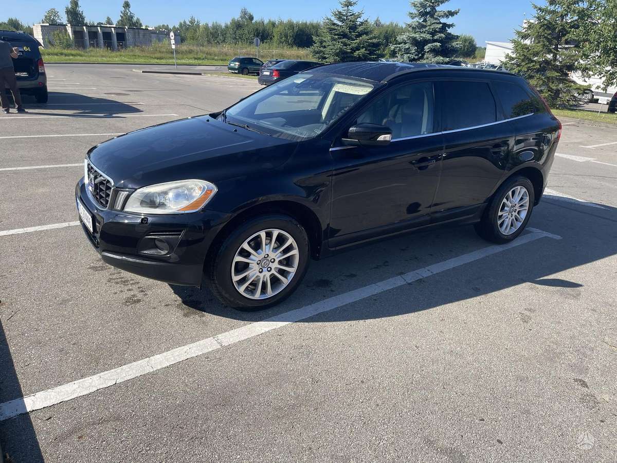 Volvo XC60 2009 — photo 10