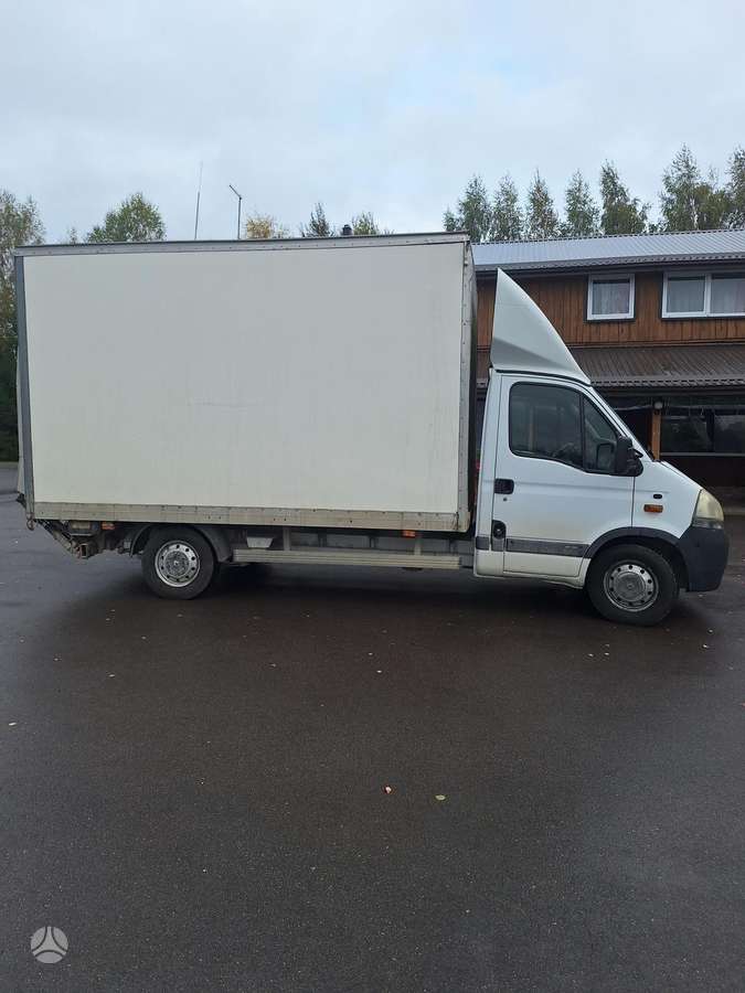 Renault Master 2008 — салон