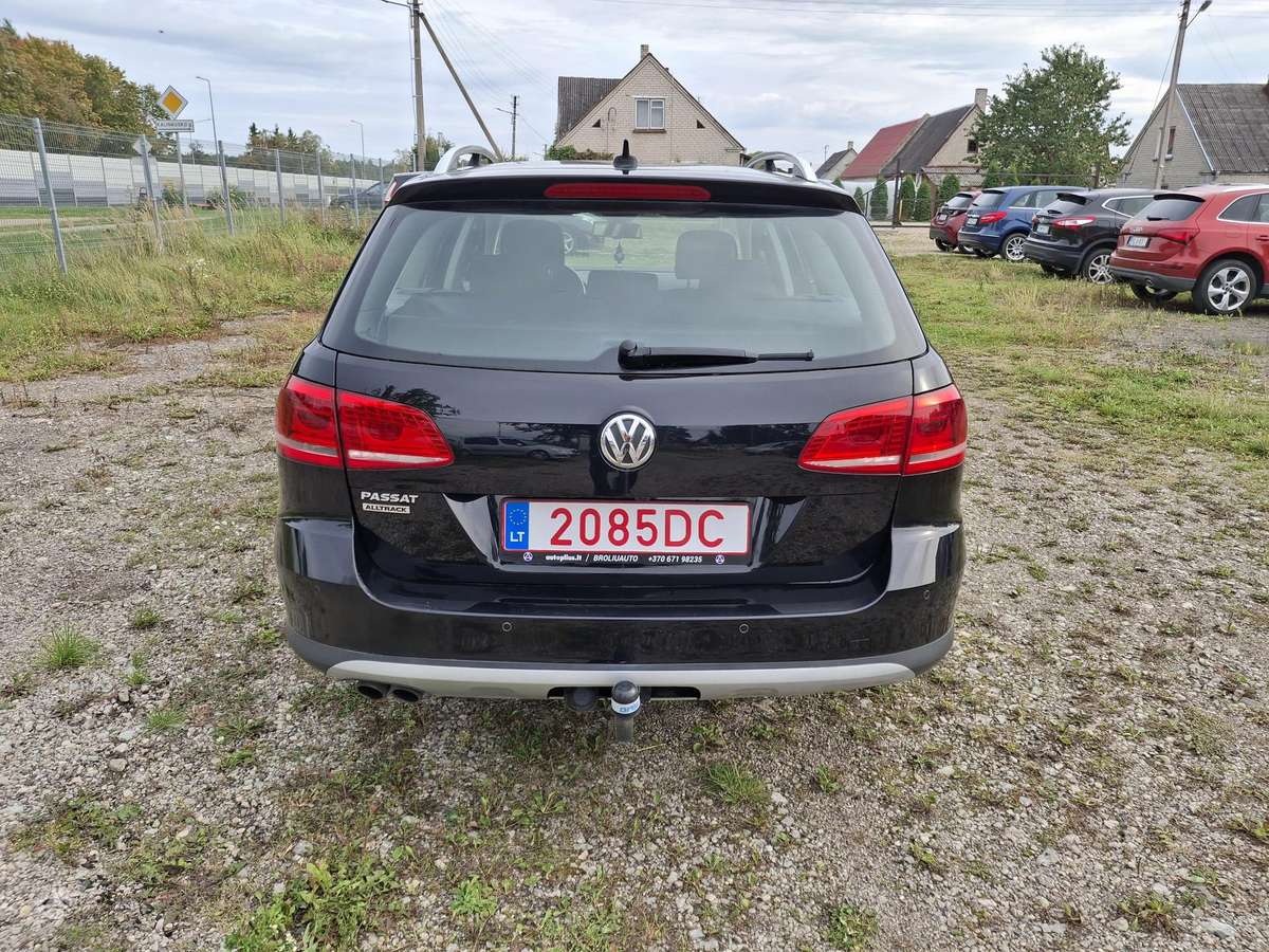 Volkswagen Passat 2012 — photo 5