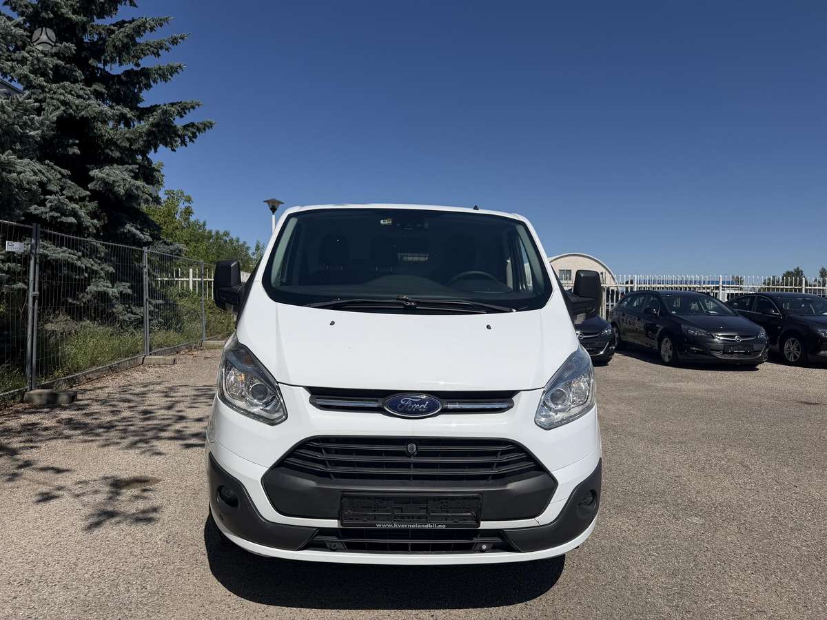 Ford Transit 2014 — rear view