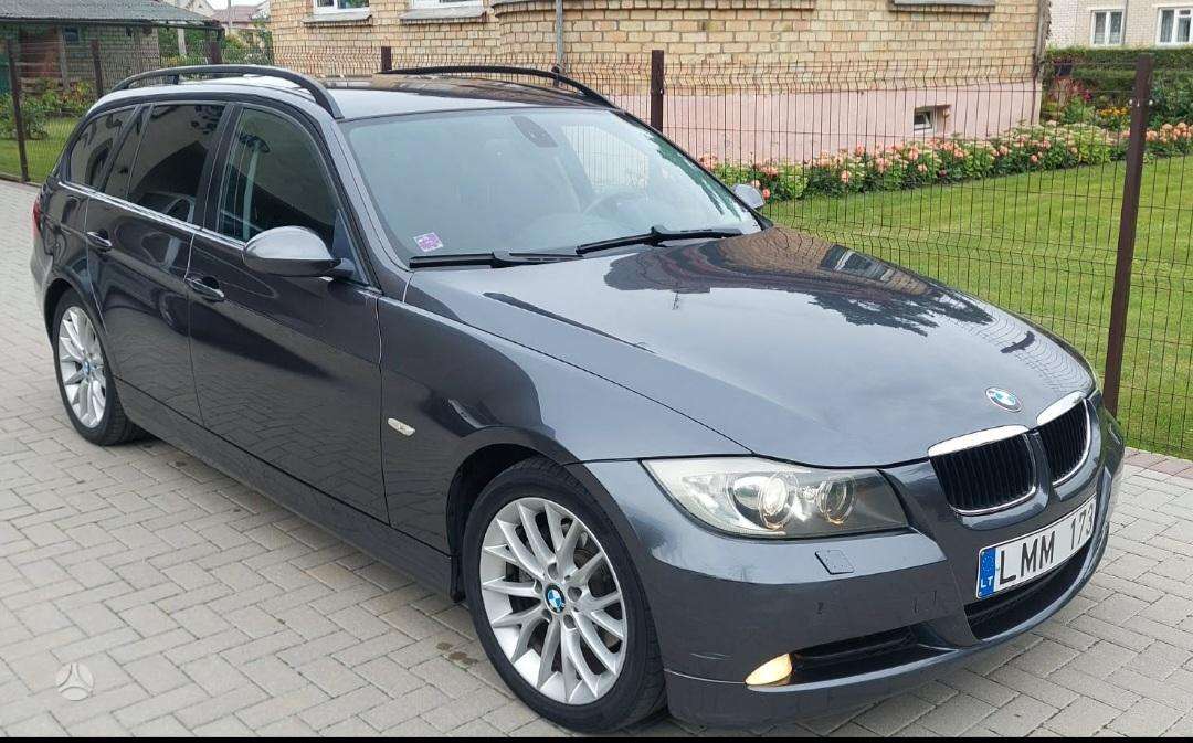 BMW 320, 2008