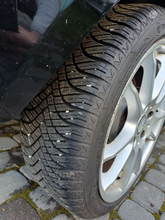 Mercedes-Benz B200 2009 — photo 13