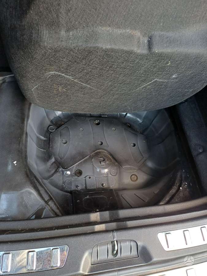Mercedes-Benz B200 2009 — photo 19