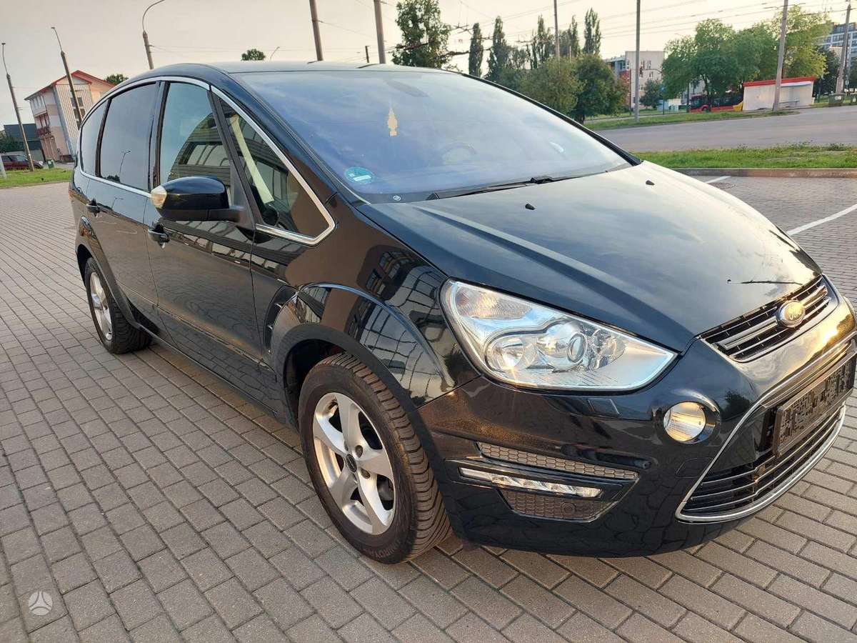 Ford S-MAX 2012 — photo 11