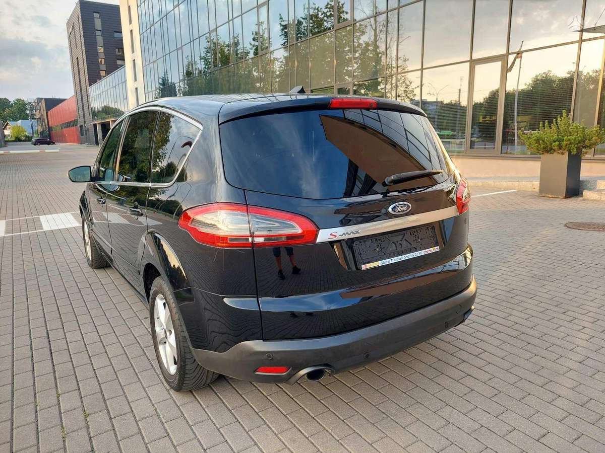 Ford S-MAX 2012 — photo 8